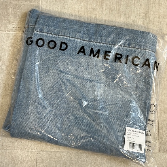 Copy-Good American Wide Leg Jeans - Picture 6 of 7